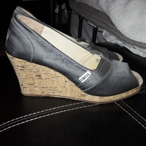 Toms wedges